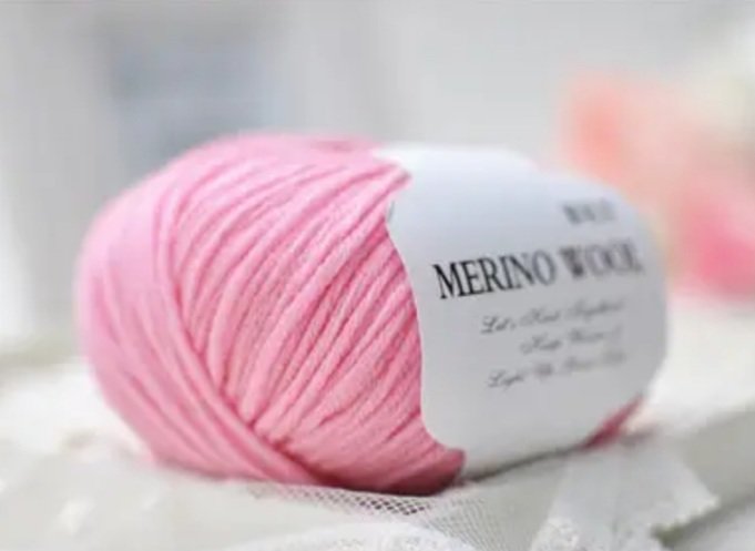 Пряжа Меринос 100% Merino Wool №204 100 грамм 125 метров
