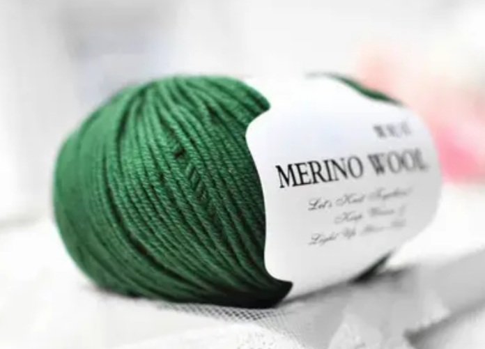 Пряжа Меринос 100% Merino Wool №215 100 грамм 125 метров
