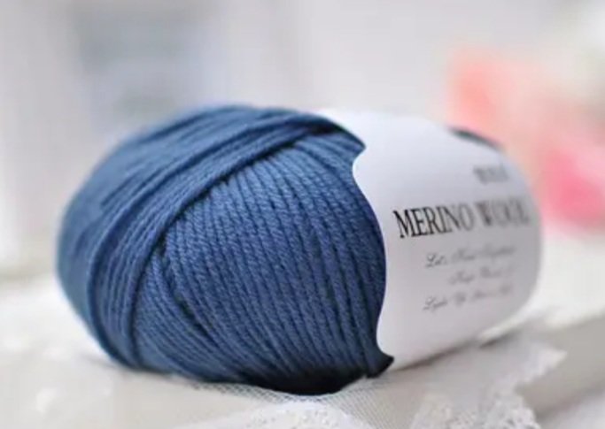 Пряжа Меринос 100% Merino Wool №221 100 грамм 125 метров

